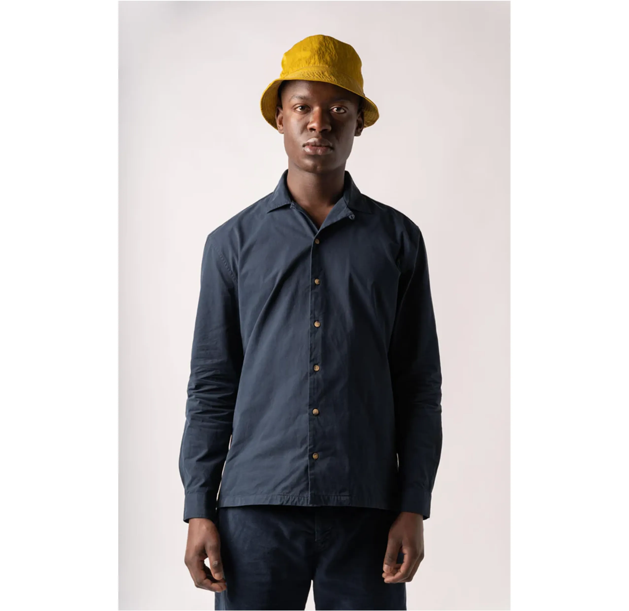 Tain Shirt in Navy